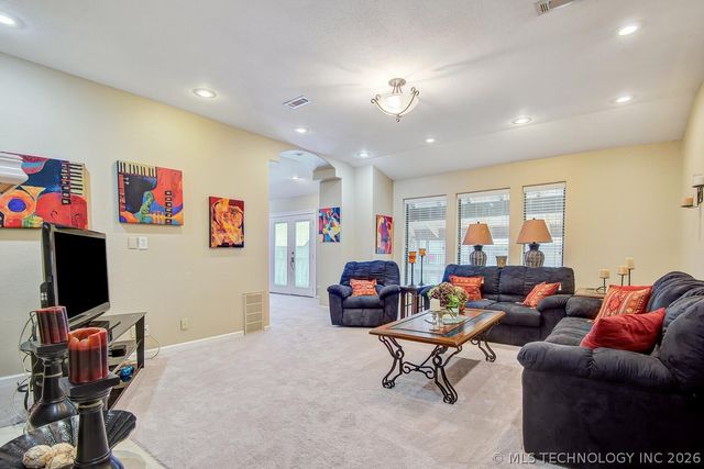 6004 S Atlanta Court 1, Tulsa, OK 74105