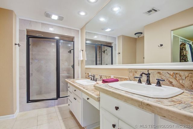 6004 S Atlanta Court 1, Tulsa, OK 74105