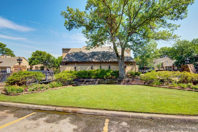 6004 S Atlanta Court 1, Tulsa, OK 74105