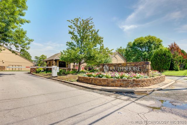 6004 S Atlanta Court 1, Tulsa, OK 74105