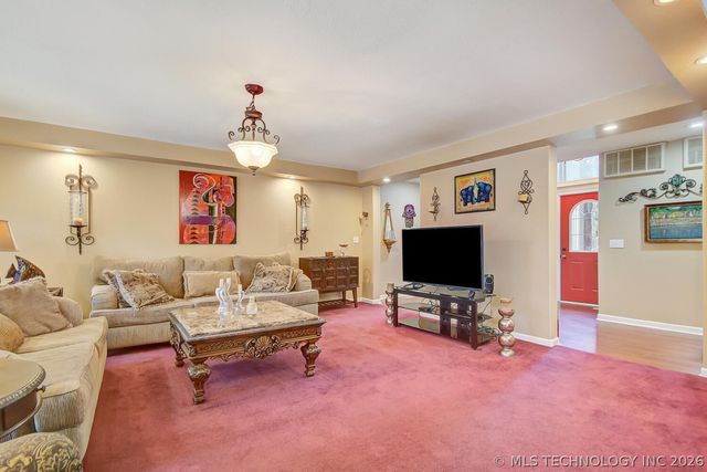 6004 S Atlanta Court 1, Tulsa, OK 74105