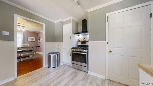 307 Pleasant Ave, Hamburg, NY 14075