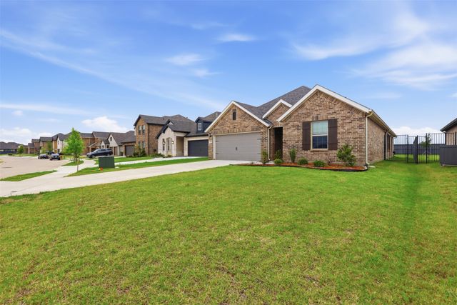 3313 Redbud Flower Trail, Prairie Ridge, TX 76084