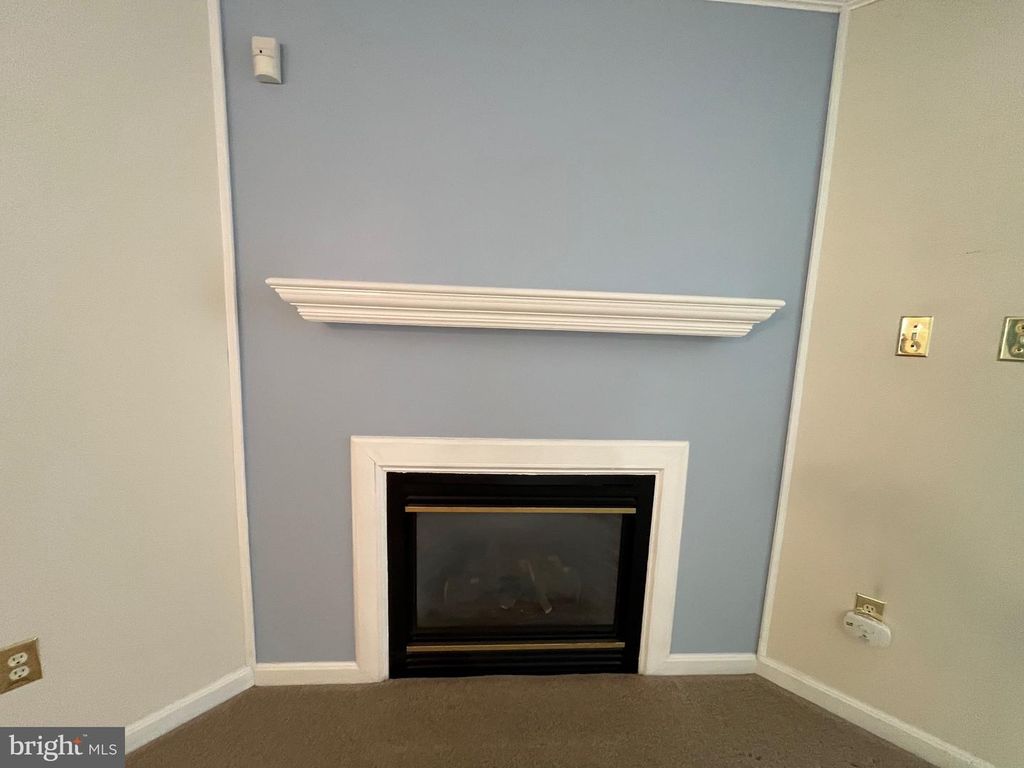 Image 12 of property listing at 704 SHALLOW RIDGE CT, Abingdon, MD 21009