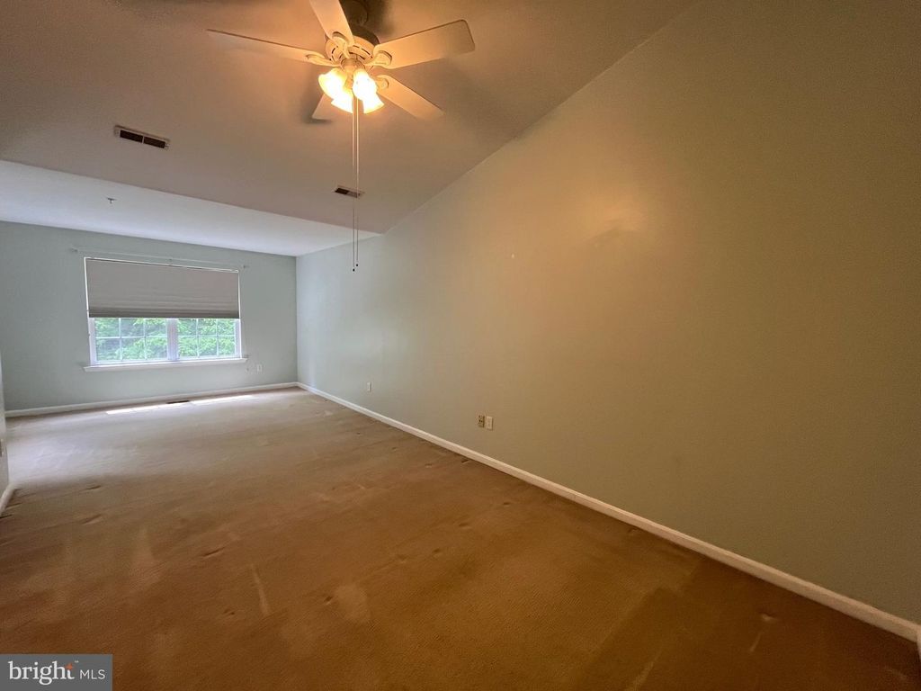 Image 18 of property listing at 704 SHALLOW RIDGE CT, Abingdon, MD 21009