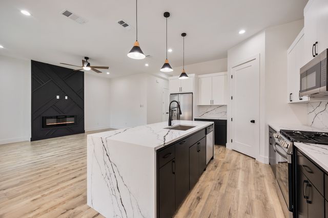 2153 Echo Lake Drive, Dallas, TX 75253