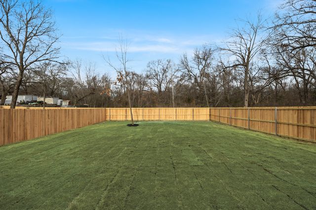 2153 Echo Lake Drive, Dallas, TX 75253