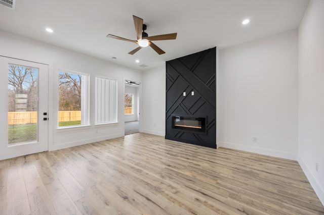 2153 Echo Lake Drive, Dallas, TX 75253