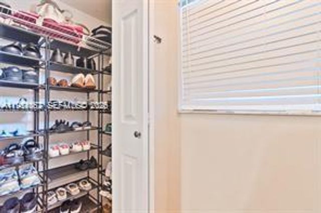 12152 SW 49th Ct, Cooper City, FL 33330