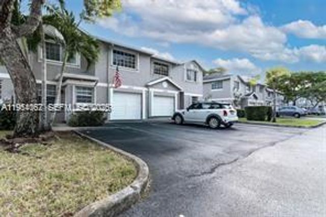 12152 SW 49th Ct, Cooper City, FL 33330