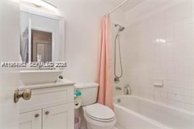 12152 SW 49th Ct, Cooper City, FL 33330