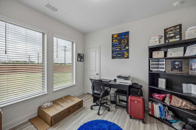 4101 Valley Mills Drive, Crandall, TX 75114