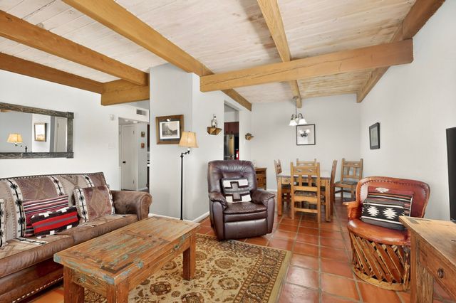320 Artist Road 51, Santa Fe, NM 87501