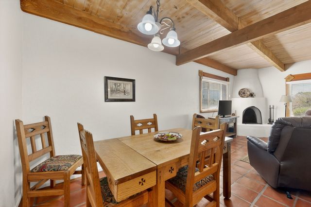 320 Artist Road 51, Santa Fe, NM 87501