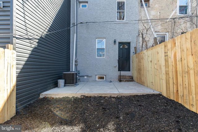 706 N SHEDWICK ST, Philadelphia, PA 19104