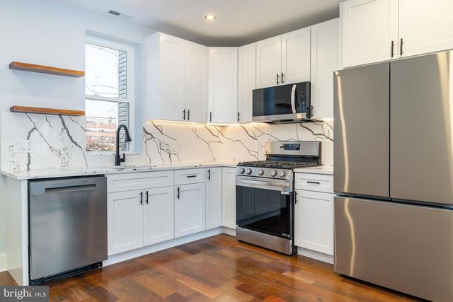 706 N SHEDWICK ST, Philadelphia, PA 19104