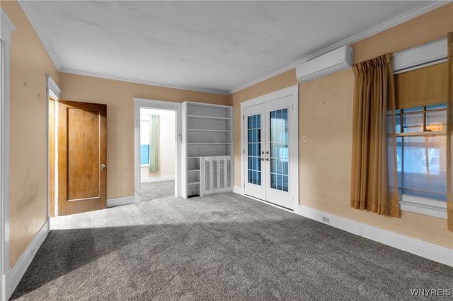 70 Dakota Street, Buffalo, NY 14216