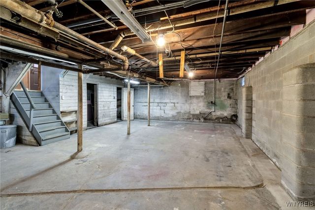 70 Dakota Street, Buffalo, NY 14216