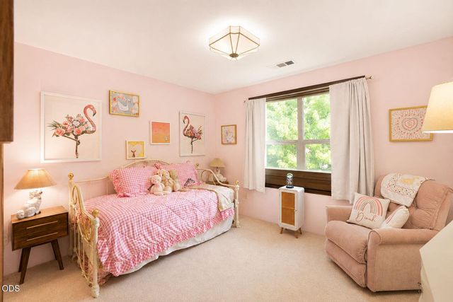 986 Stoneridge Avenue, Ashland, OR 97520