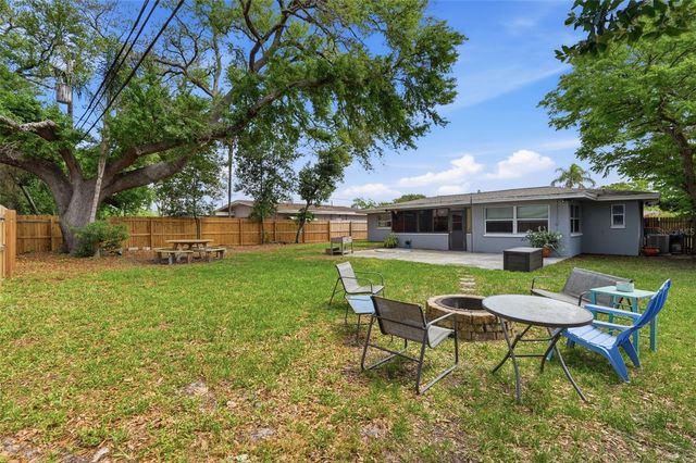 1130 8TH AVENUE NE, Largo, FL 33770
