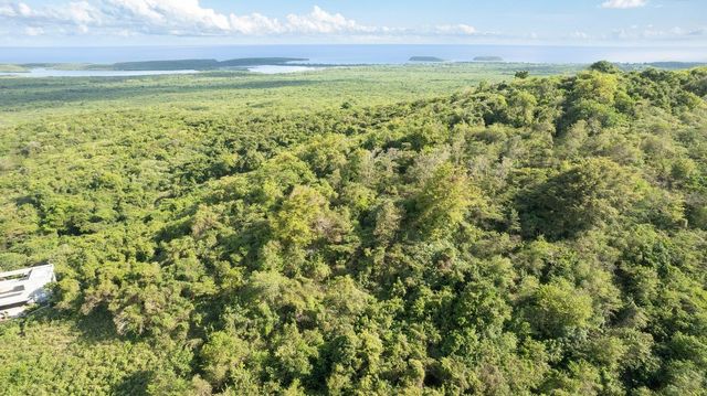 6B WINDHORSE, Vieques, PR 00765