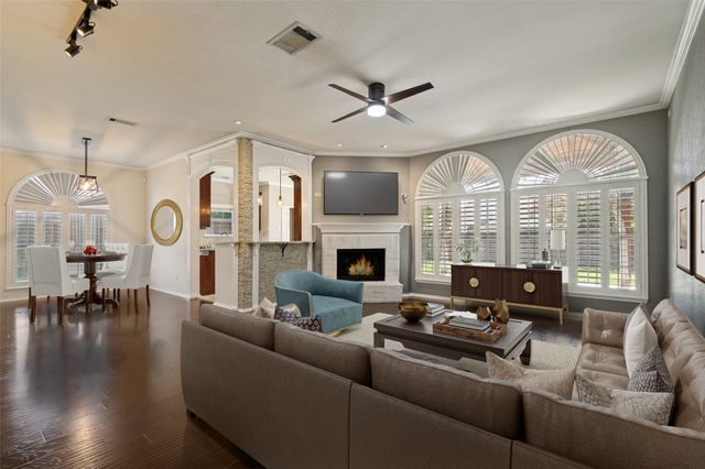 10113 Carano Court, Irving, TX 75063
