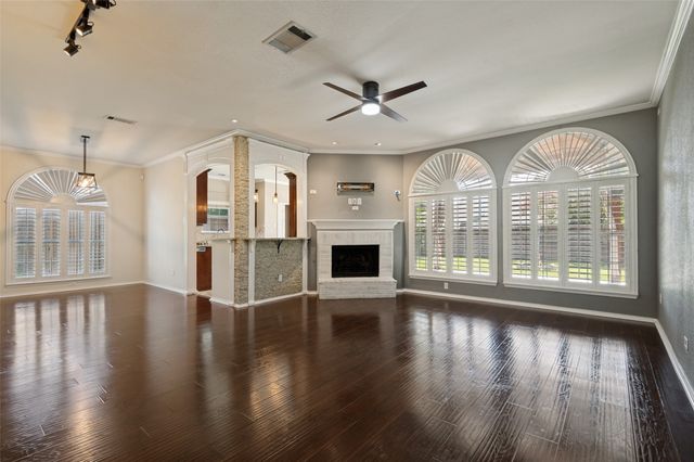 10113 Carano Court, Irving, TX 75063