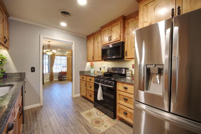 3700 Huntington Drive, Amarillo, TX 79109