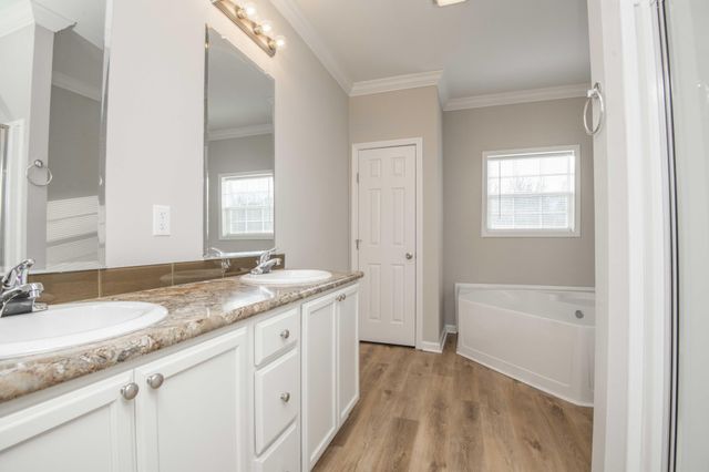155 Waters Edge Drive, Spring City, TN 37381