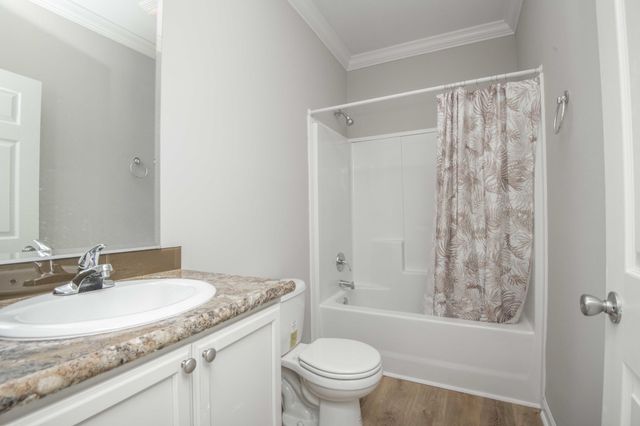 155 Waters Edge Drive, Spring City, TN 37381