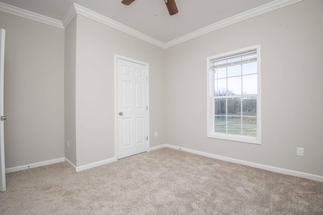 155 Waters Edge Drive, Spring City, TN 37381