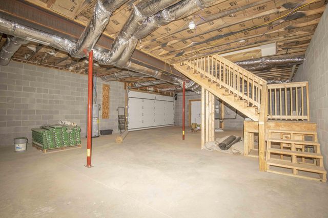 155 Waters Edge Drive, Spring City, TN 37381