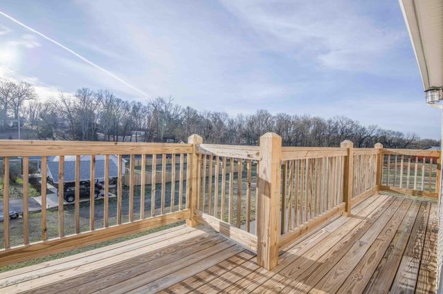 155 Waters Edge Drive, Spring City, TN 37381