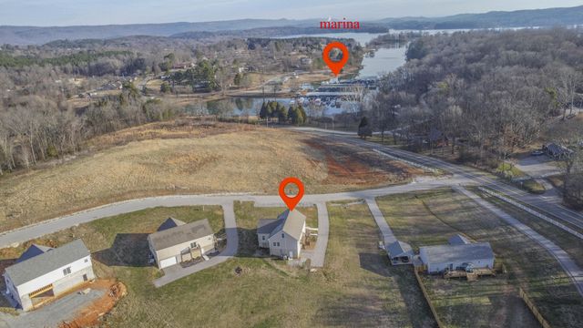 155 Waters Edge Drive, Spring City, TN 37381
