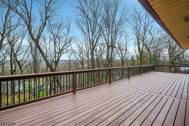 6 LYNNFIELD DRIVE, Morris Twp., NJ 07960