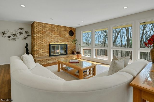 6 LYNNFIELD DRIVE, Morris Twp., NJ 07960