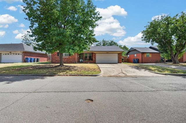 1928 Lanesboro Drive, Oklahoma City, OK 73120