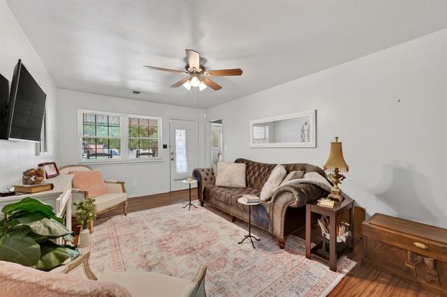 1928 Lanesboro Drive, Oklahoma City, OK 73120