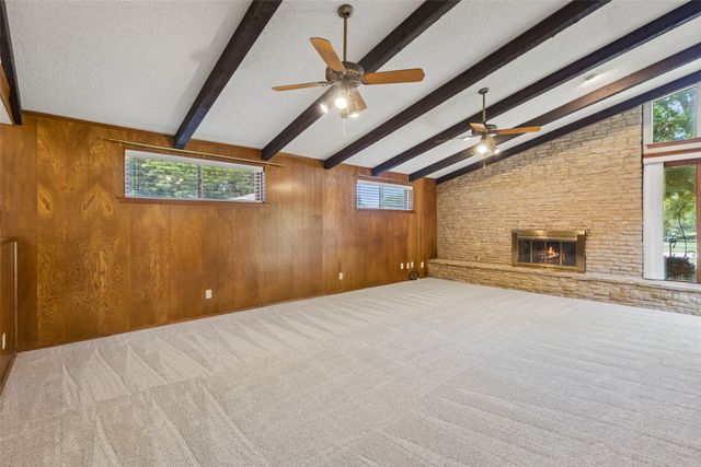 1928 Loma Linda Court, Fort Worth, TX 76112