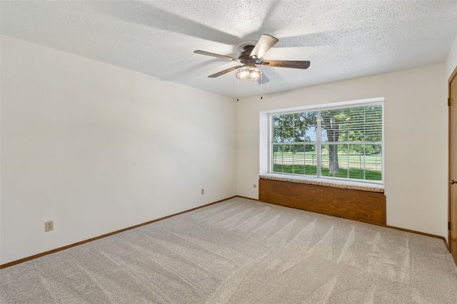 1928 Loma Linda Court, Fort Worth, TX 76112