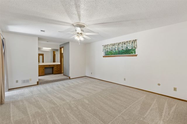 1928 Loma Linda Court, Fort Worth, TX 76112