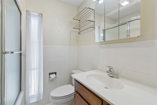 1928 Loma Linda Court, Fort Worth, TX 76112