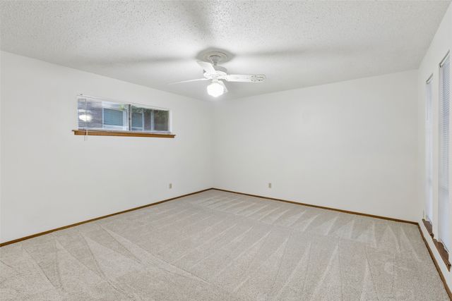 1928 Loma Linda Court, Fort Worth, TX 76112