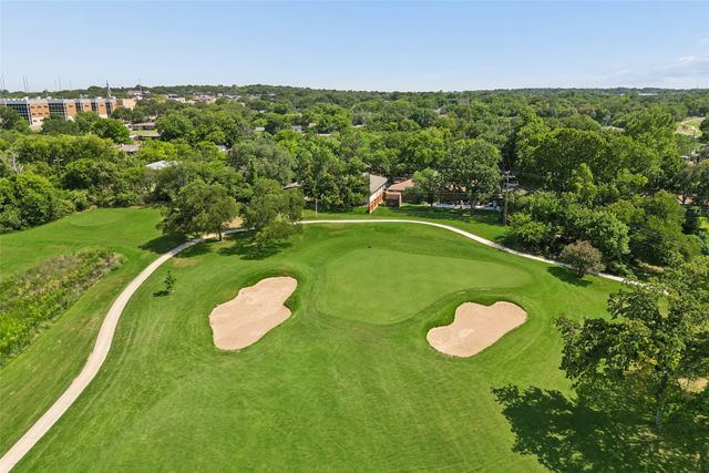 1928 Loma Linda Court, Fort Worth, TX 76112