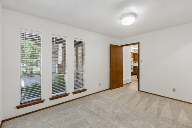 1928 Loma Linda Court, Fort Worth, TX 76112