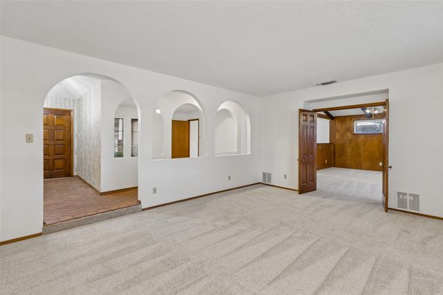 1928 Loma Linda Court, Fort Worth, TX 76112