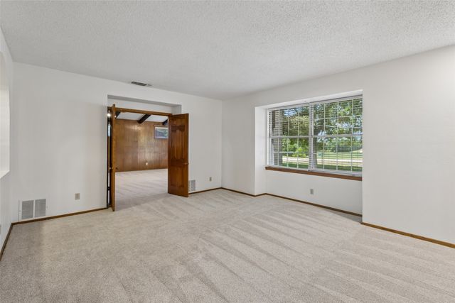 1928 Loma Linda Court, Fort Worth, TX 76112