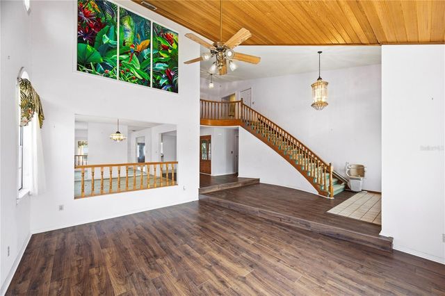 1136 3RD AVENUE S, Tierra Verde, FL 33715