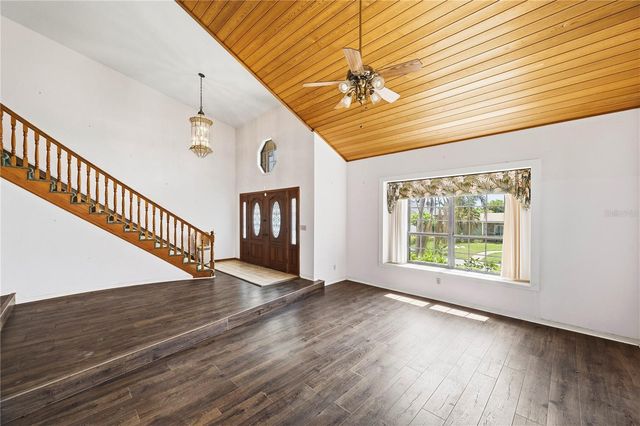 1136 3RD AVENUE S, Tierra Verde, FL 33715