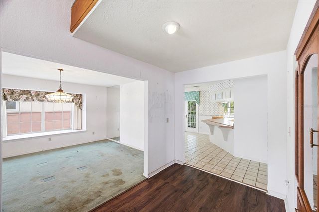 1136 3RD AVENUE S, Tierra Verde, FL 33715